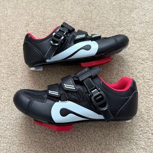 Peloton Spin Cycling Shoes with Cleats Women's Size 38 / US 7 LIKE NEW